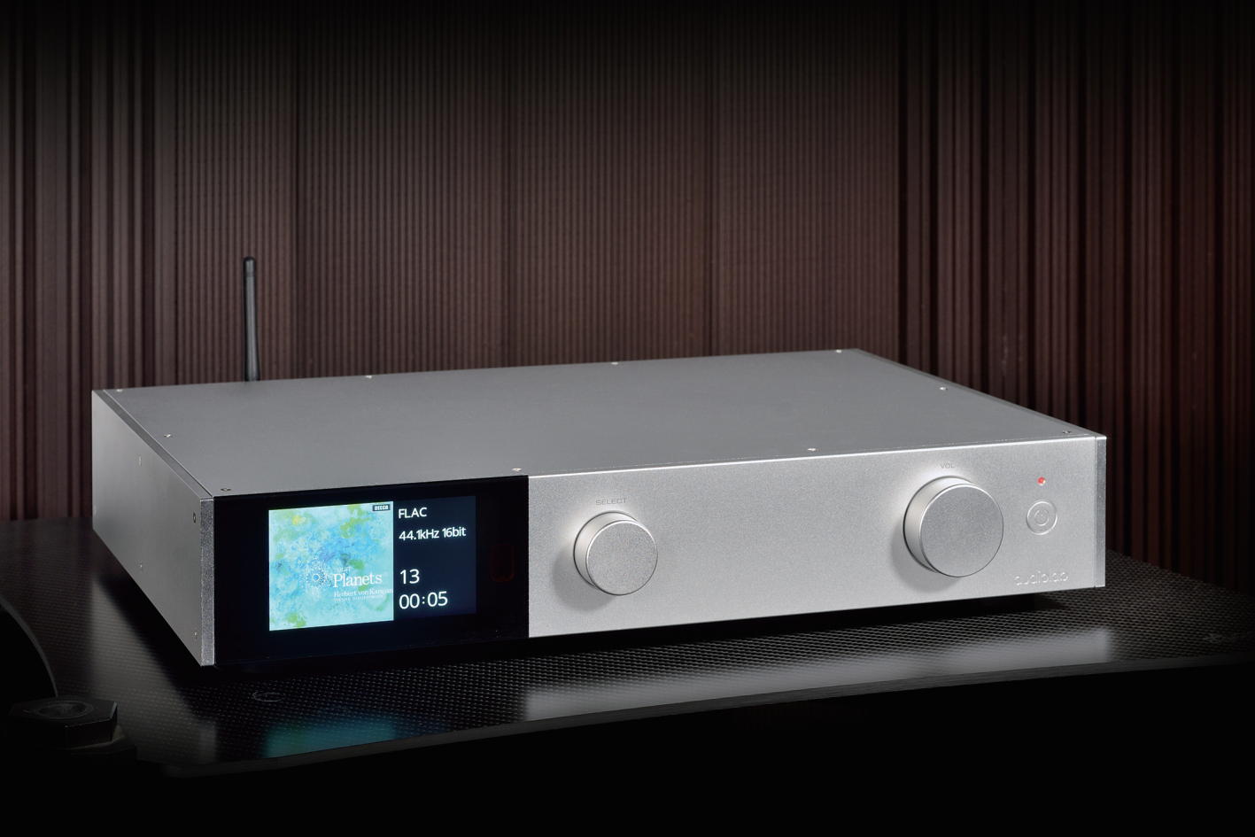 清晰细腻 简约时尚：Audiolab 9000N 流媒体播放器