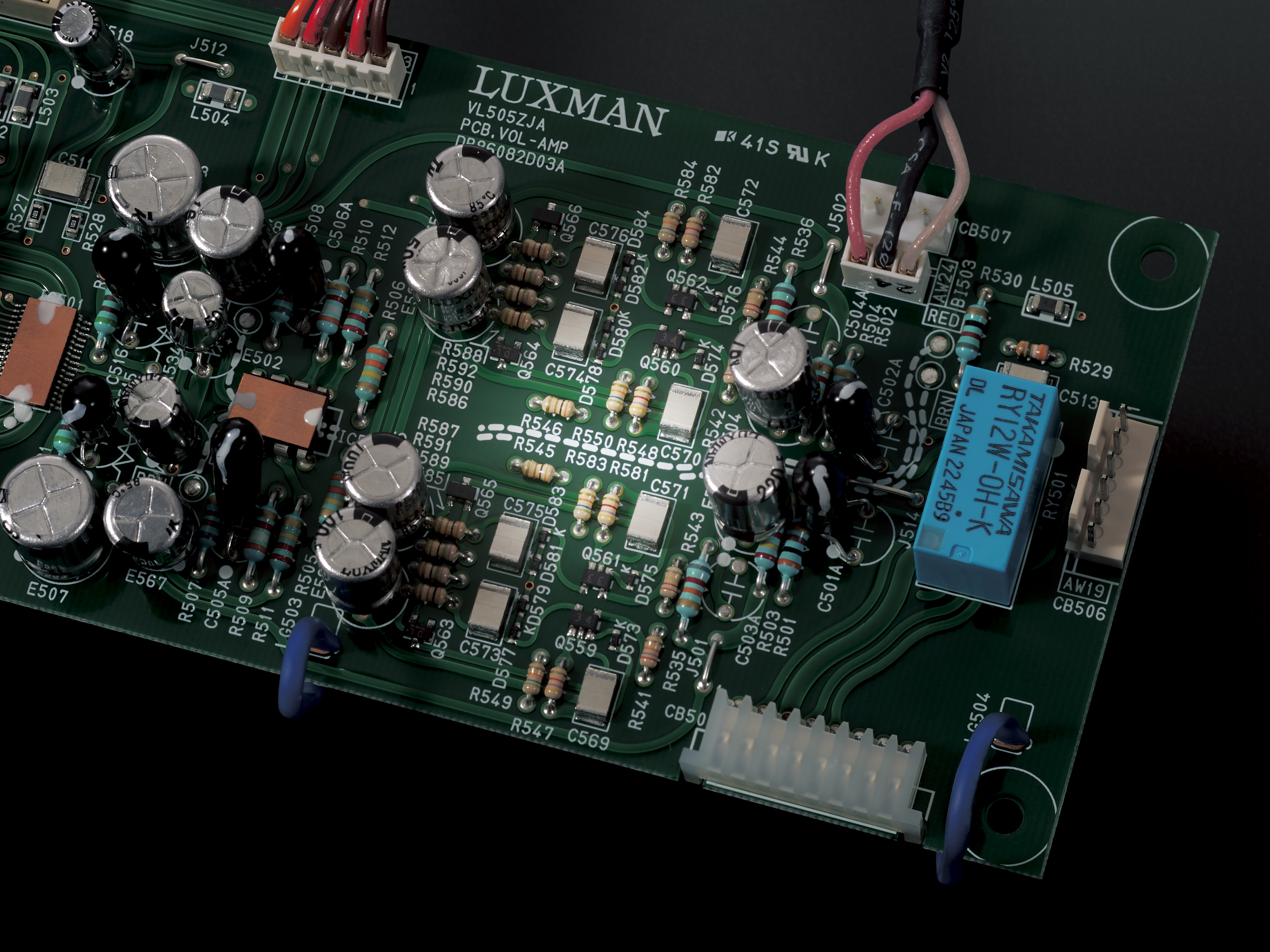 L505Z_pre_amplifier_RGB.jpg
